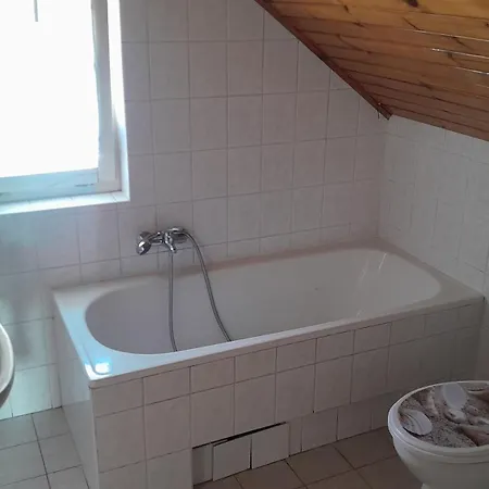 Δωμάτια σε οικογενειακή κατοικία U Roniego Mielno (Koszalin)